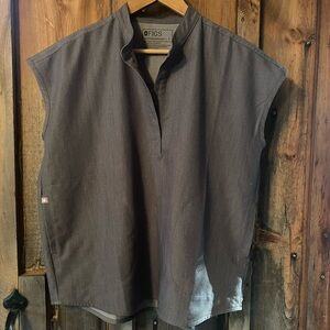 FIGS Rafaela Oversized Scrub Top- Graphite